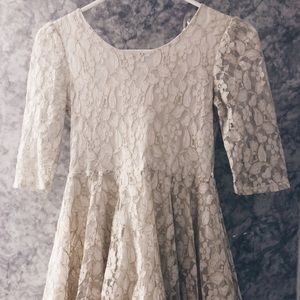 lace dress